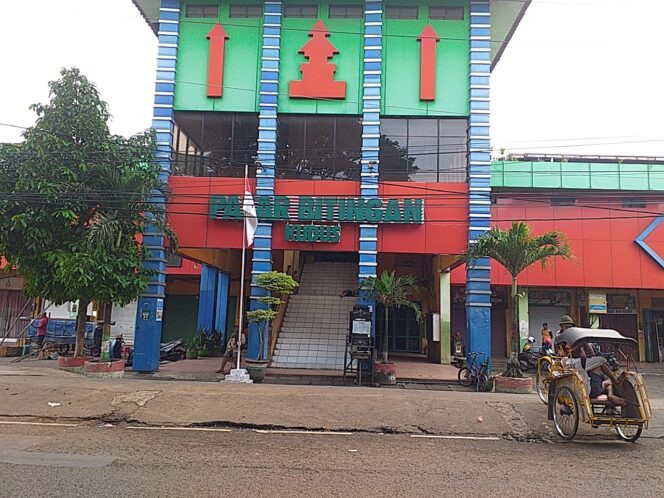 
					Pasar Bitingan Terancam Pindah: Pro-Kontra Meletup di Kalangan Pedagang