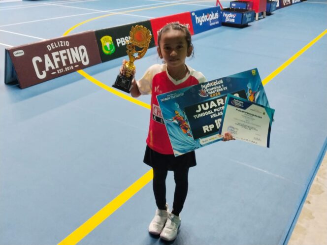 
					“Gadin” Bersinar di Usia 7 Tahun: Atlet Cilik Kudus Borong Prestasi dari Bulutangkis hingga Modeling