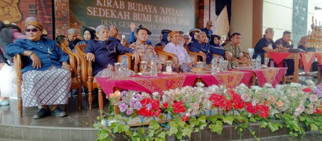 
					Guyub Lestarikan Budaya, Desa Getas Pejaten Gelar Kirab Sedekah Bumi Meriah